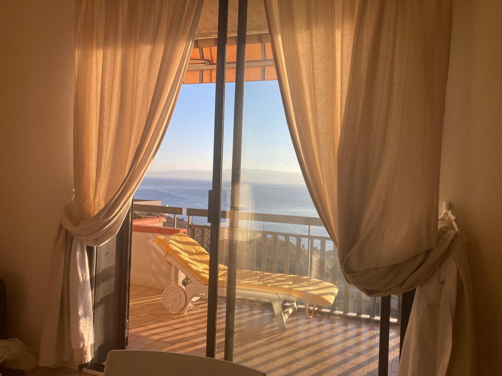 Taliari Taormina Apartment ภายนอก รูปภาพ